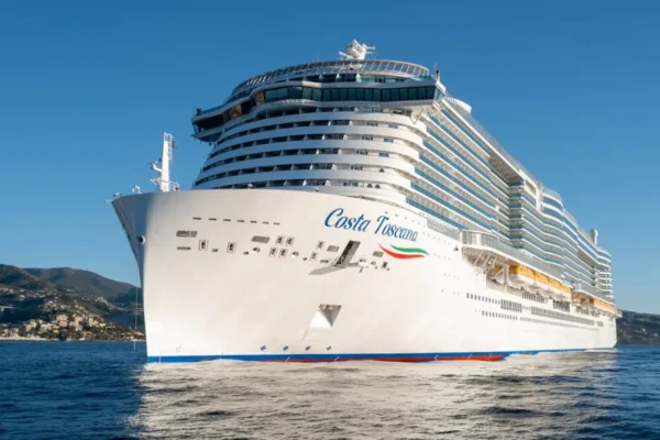 costa toscana viaggi di gruppo costa crociere visitiamo la nave agennzia viaggi crociera - Garattini Viaggi